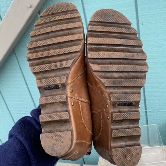 Sorel tan boot Lea - Picture 9 of 16